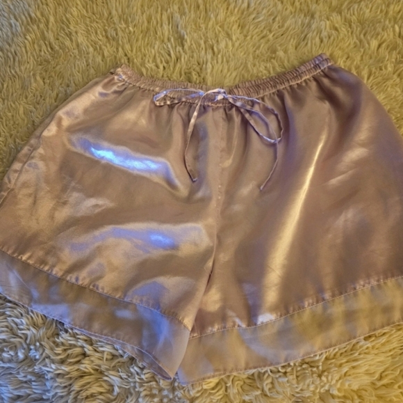 🌸THE PAJAMA GRAM COMPANY Pastel Purple Satin Pajama Shorts Sz. XL - Picture 5 of 5